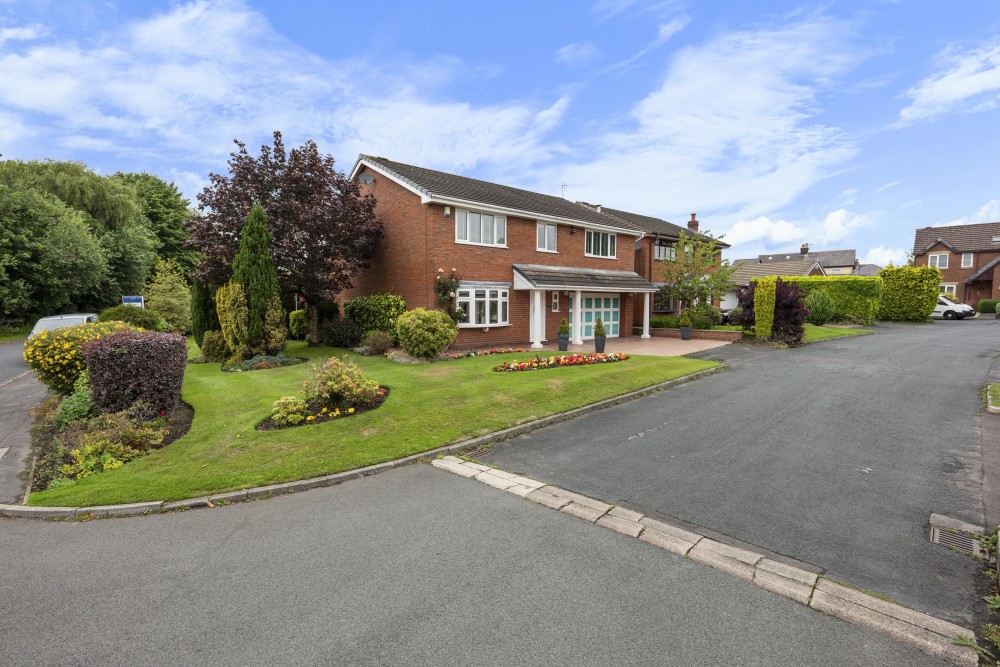 View Full Details for Fircroft, Standish, Wigan