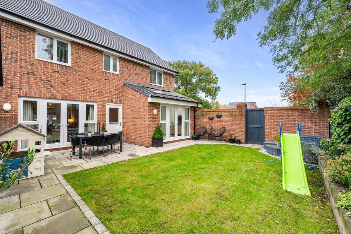 Images for Broadfern, Standish, Wigan