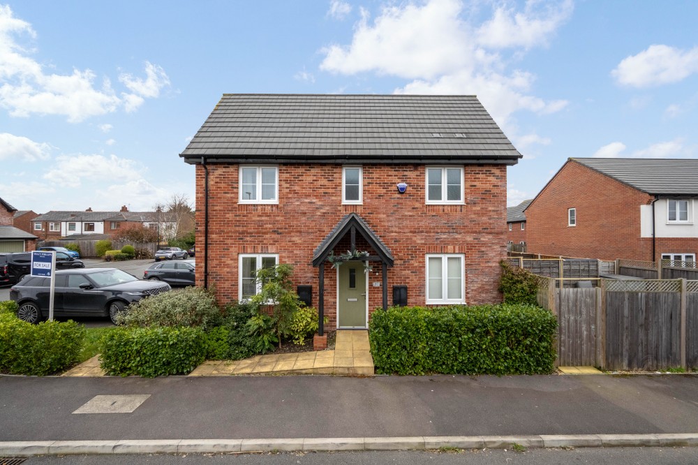 View Full Details for Ludlow Street, Standish, Wigan