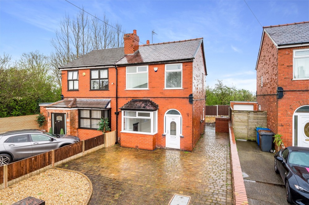 View Full Details for Preston Road, Standish, Wigan