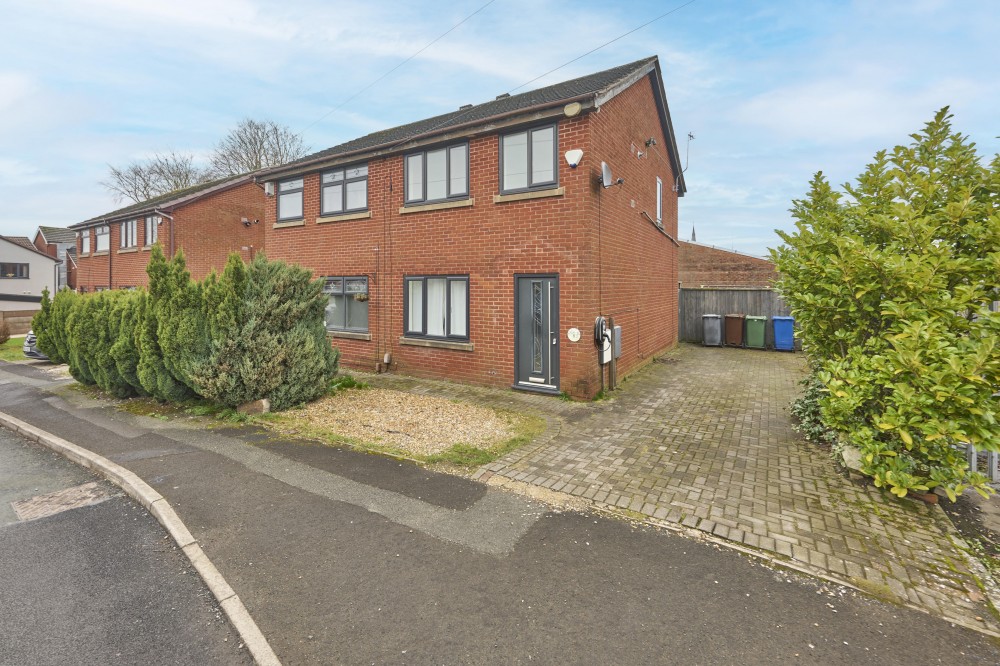 View Full Details for Quakers Place, Standish, Wigan