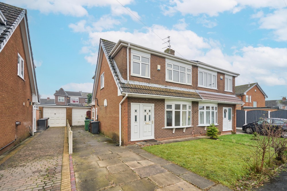 View Full Details for Douglas Road, Standish, Wigan