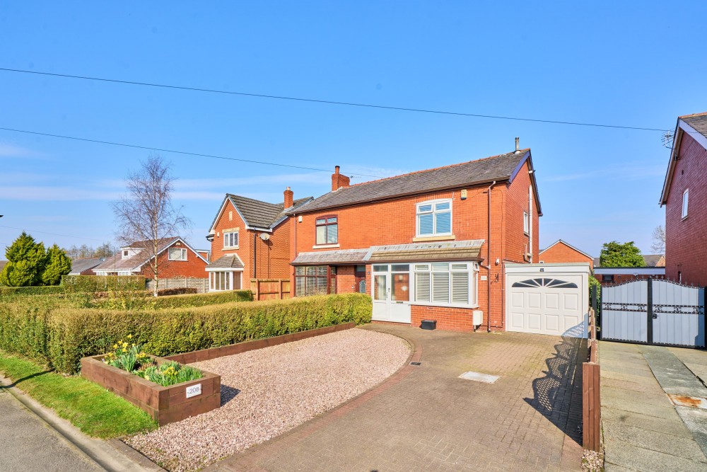 View Full Details for Almond Brook Road, Standish, Wigan