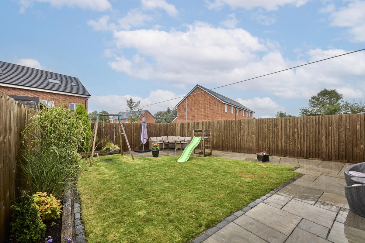 Images for Damselfly Meadow, Standish, Wigan