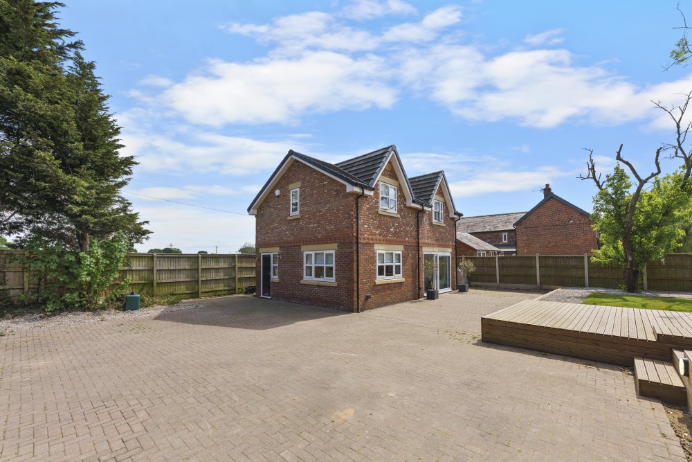 View Full Details for Flag Lane, Euxton, Chorley