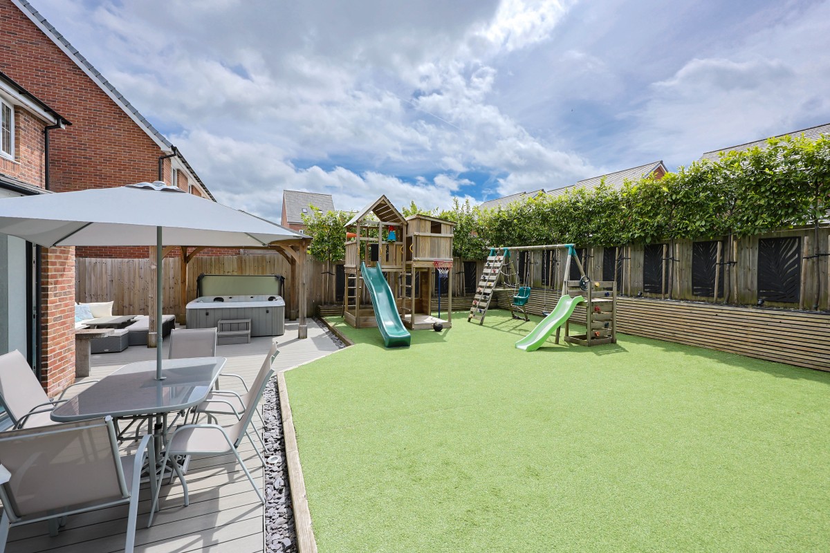 Images for Broadfern, Standish, Wigan