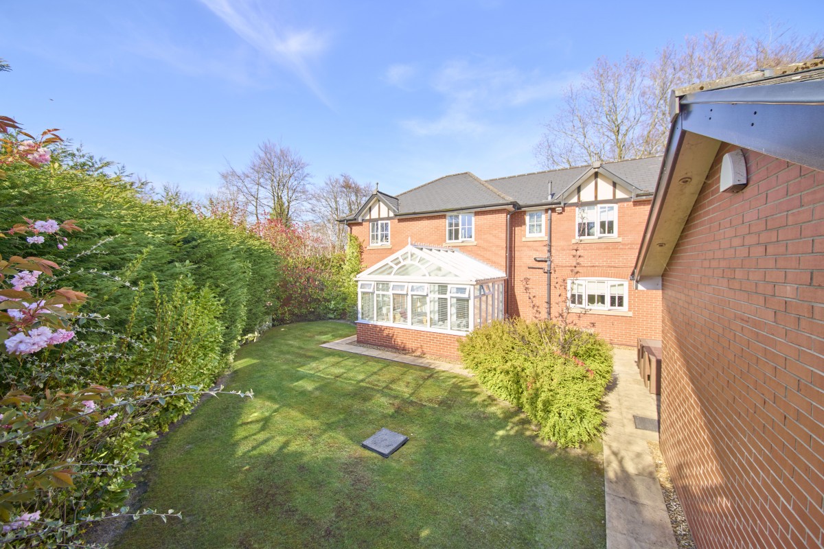 Images for Mere Oaks, Standish, Wigan