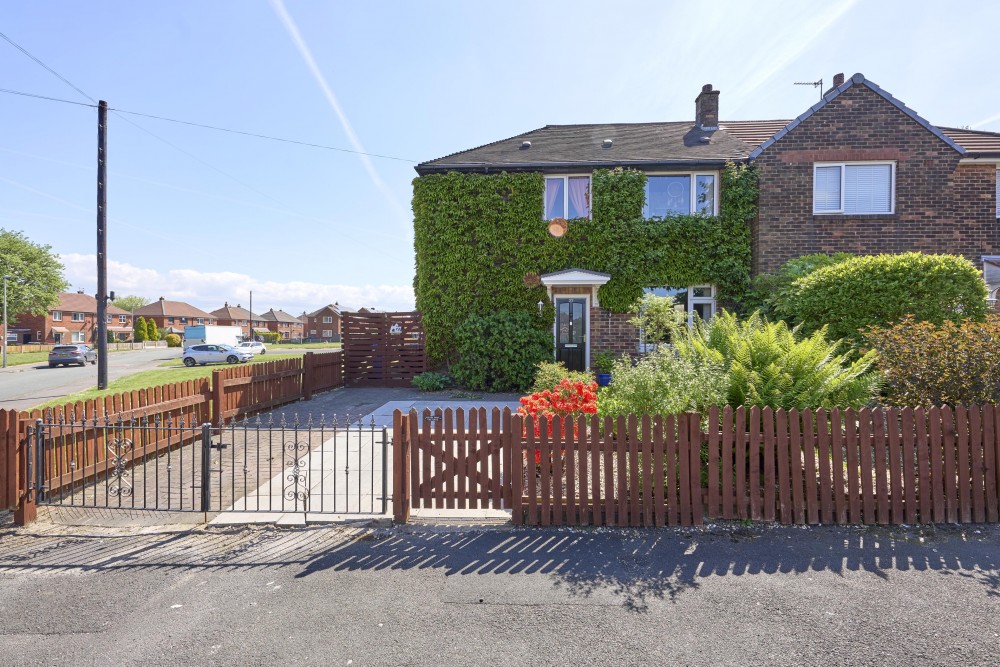 View Full Details for Kingsley Avenue, Wigan