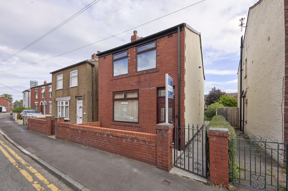 View Full Details for Church Street, Standish, Wigan