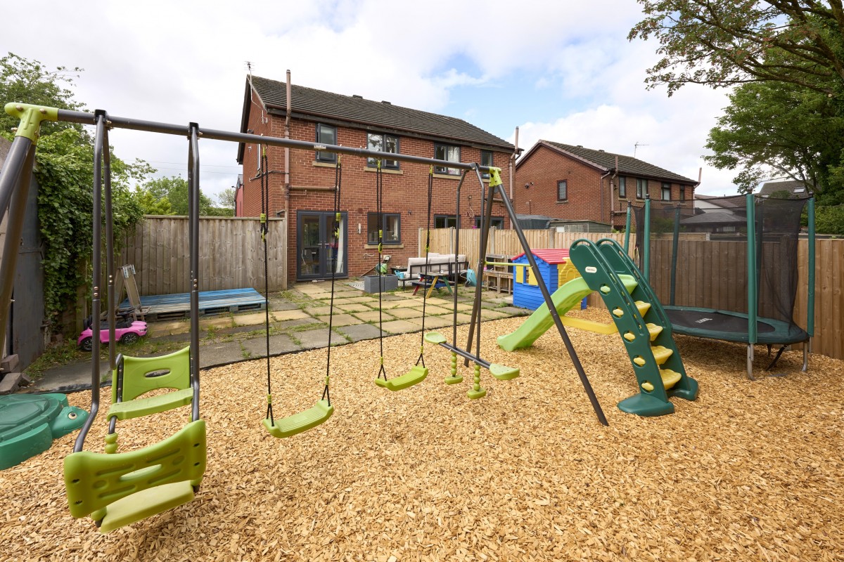 Images for Quakers Place, Standish, Wigan