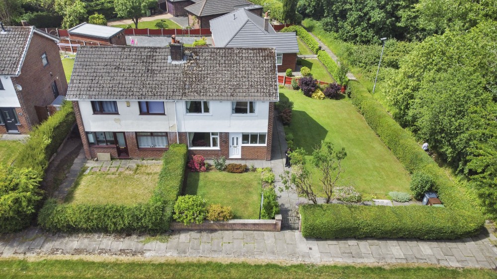 View Full Details for Balniel Walk, Wigan