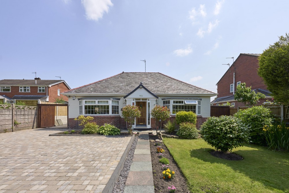 View Full Details for Ince Hall Avenue, Wigan