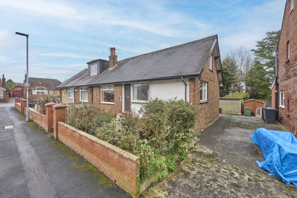 View Full Details for Thirlmere Avenue, Standish, Wigan