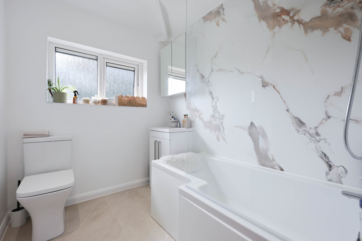 Images for Avondale Street, Standish