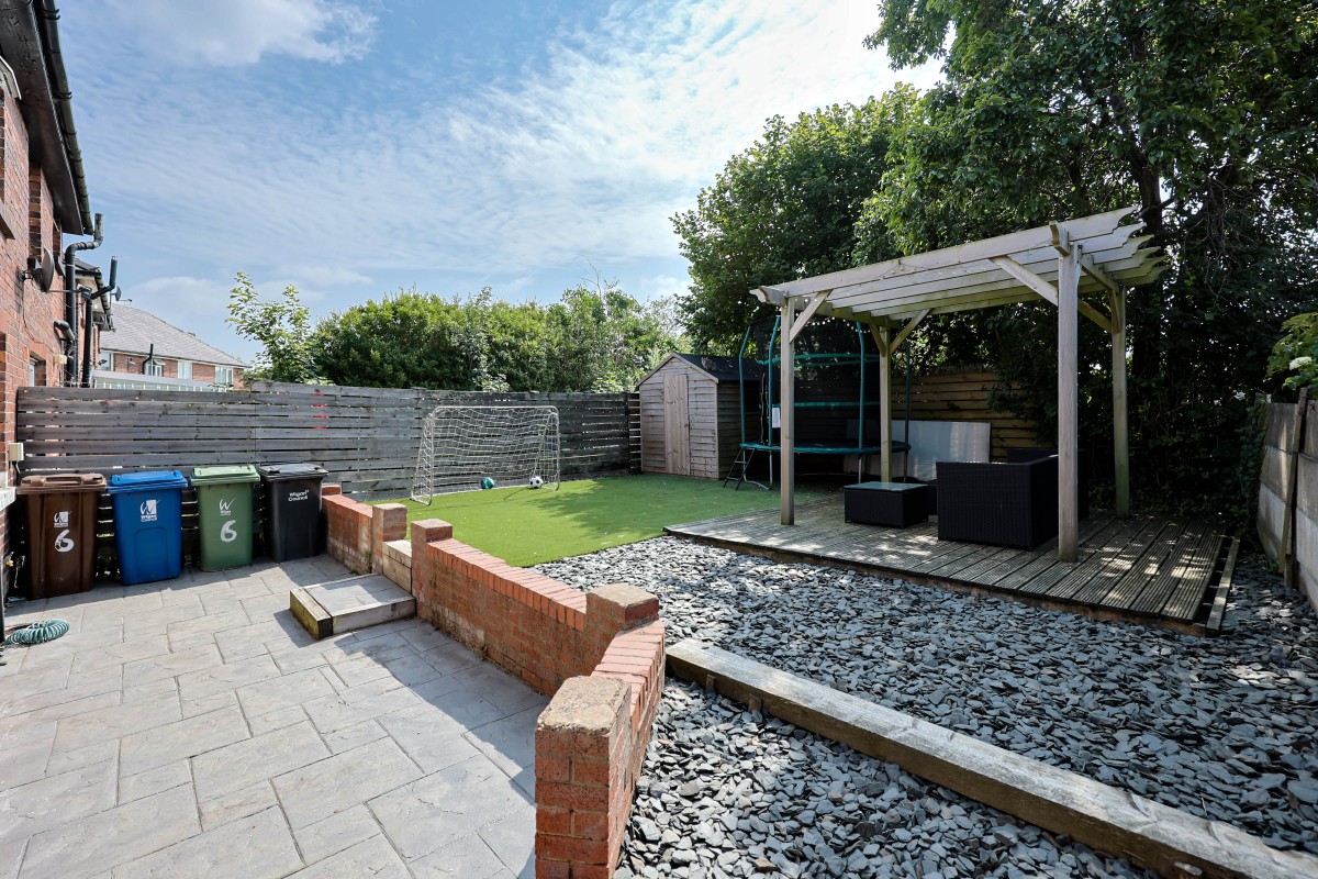 Images for Avondale Street, Standish