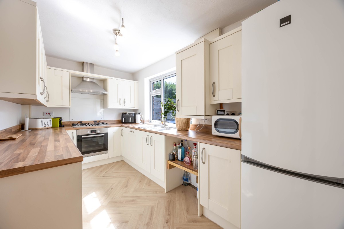 Images for Avondale Street, Standish