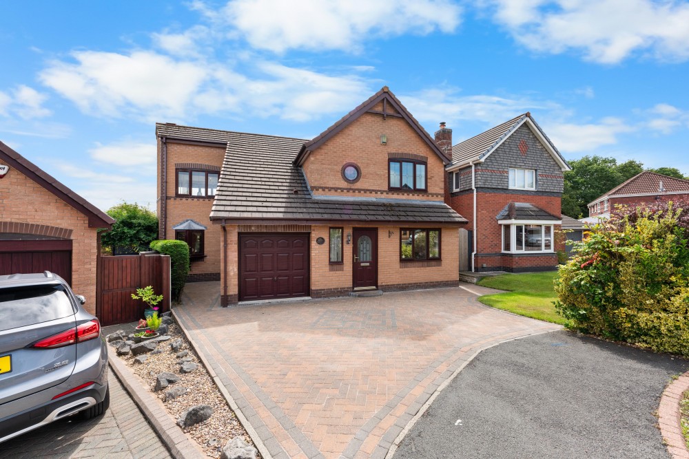 View Full Details for Greenrigg Close, Standish, Wigan