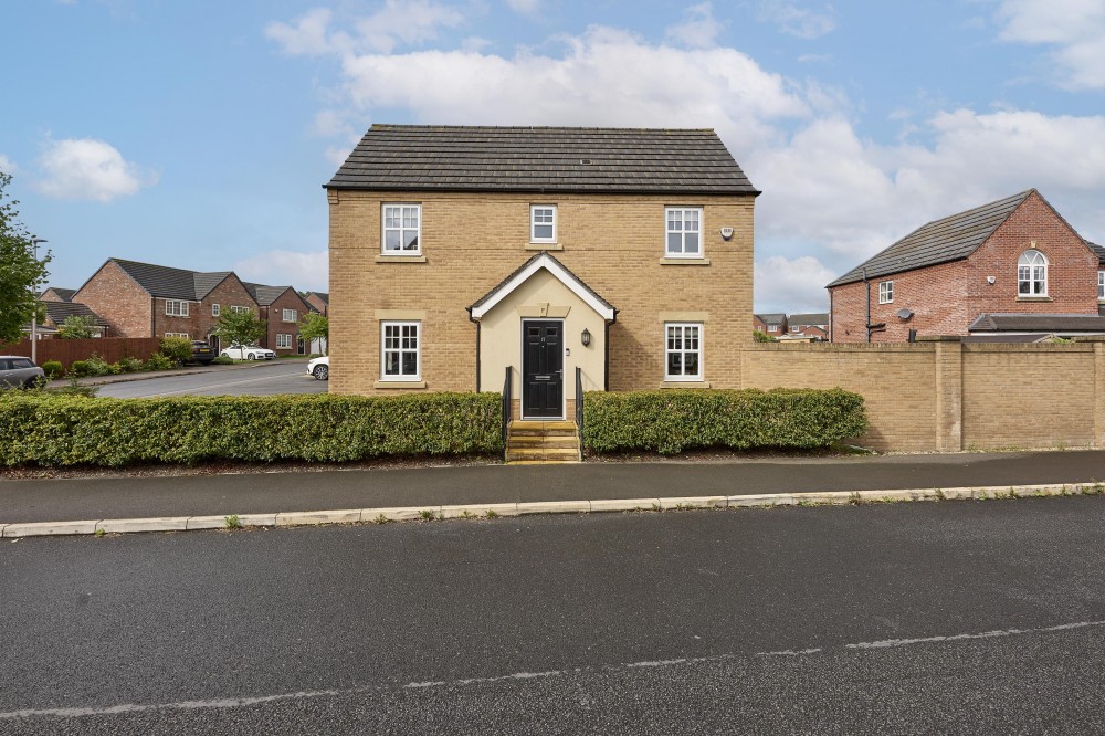 View Full Details for Range Drive, Standish, Wigan