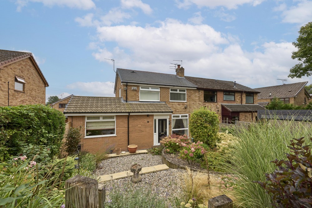 View Full Details for Greenslate Avenue, Appley Bridge, Wigan