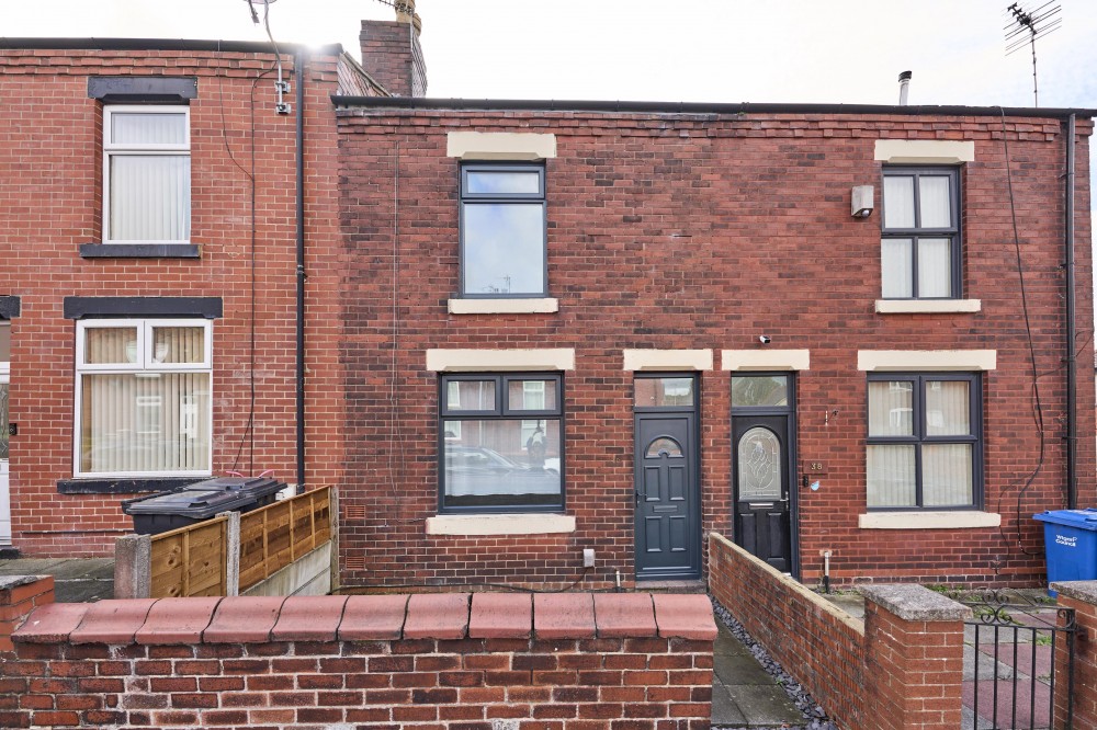 View Full Details for Thicknesse Avenue, Wigan