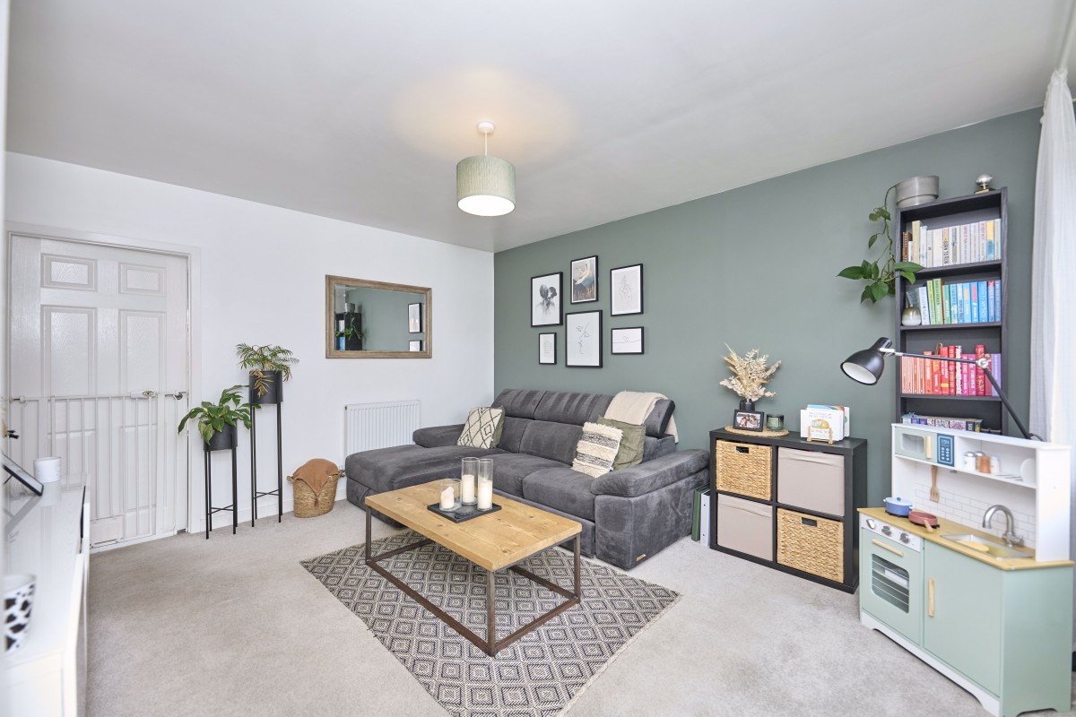 Images for Buttercup Meadow Standish