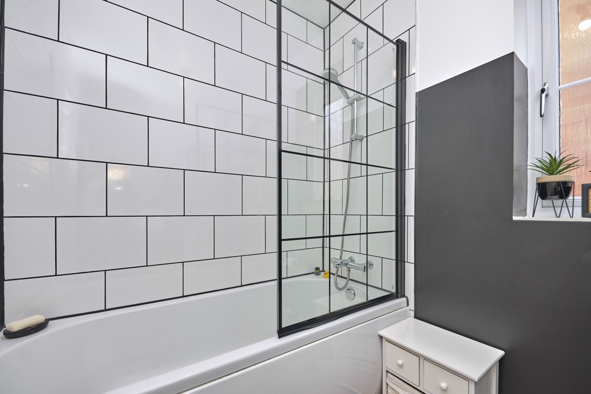 Images for Buttercup Meadow Standish