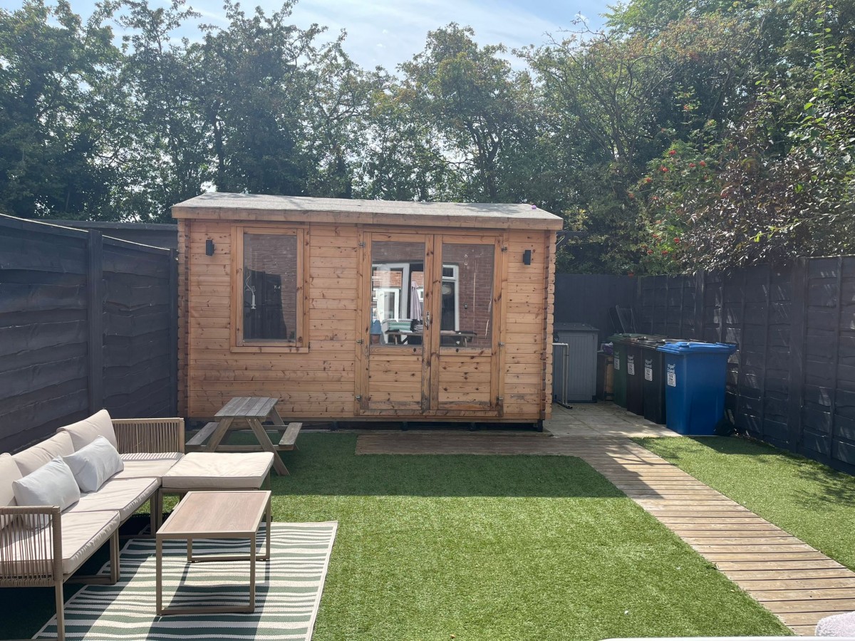 Images for Buttercup Meadow Standish