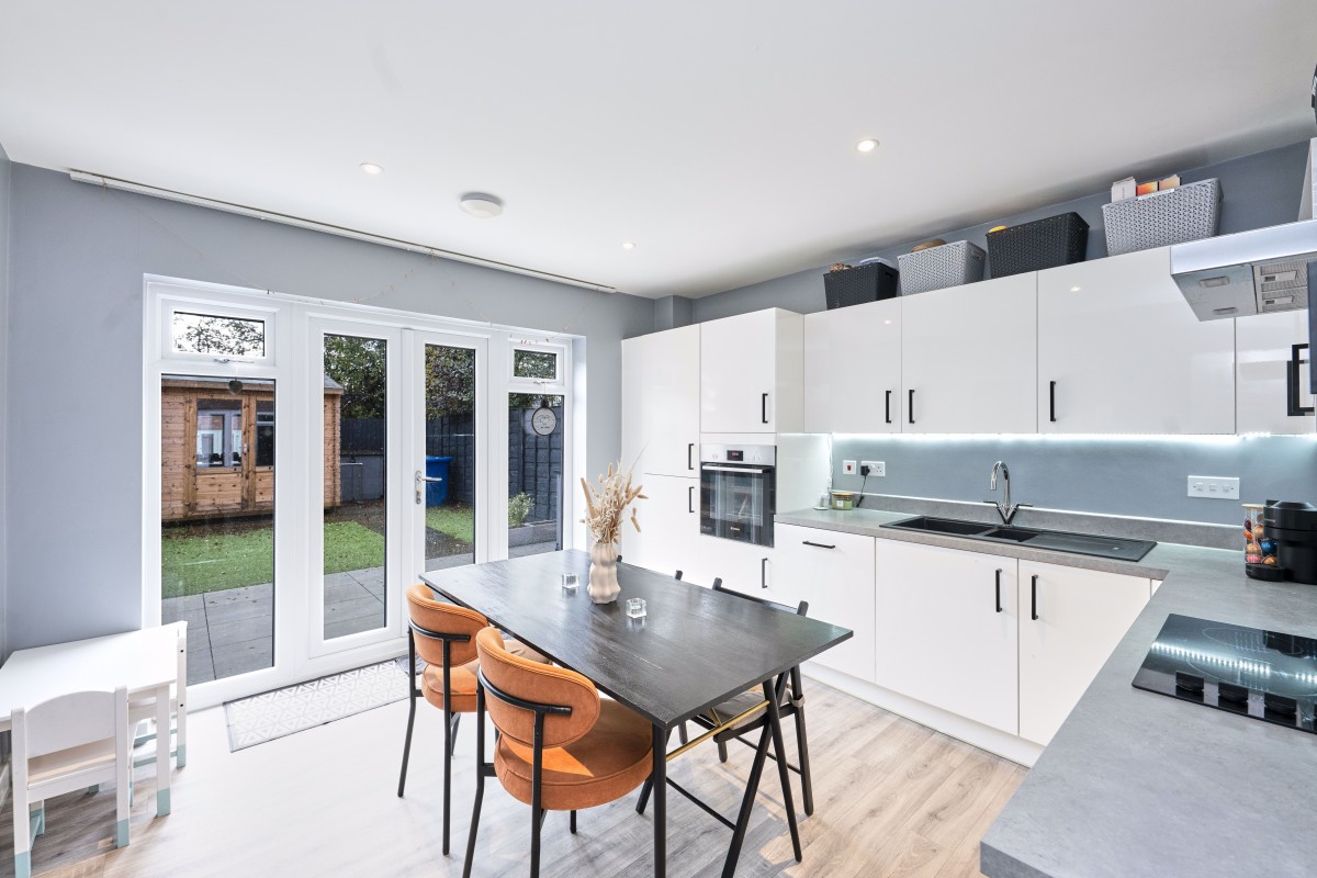 Images for Buttercup Meadow Standish