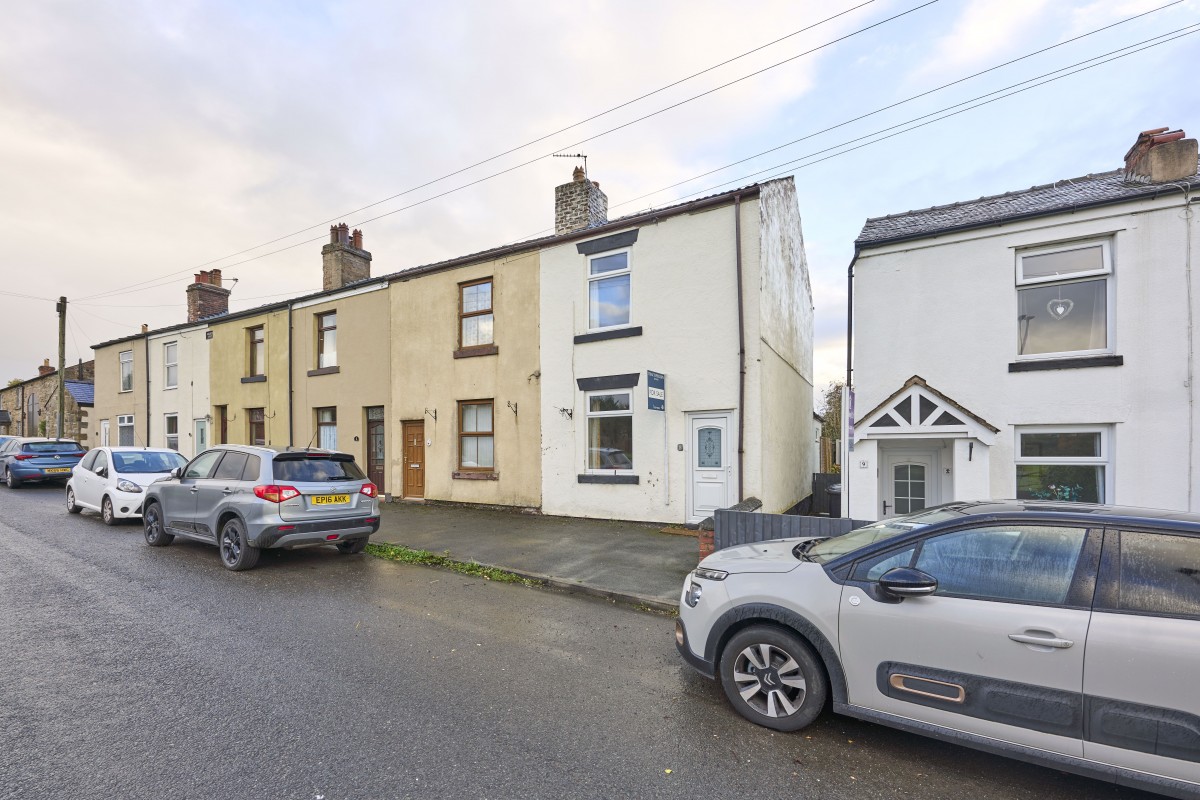 Images for Platt Lane, Standish, Wigan