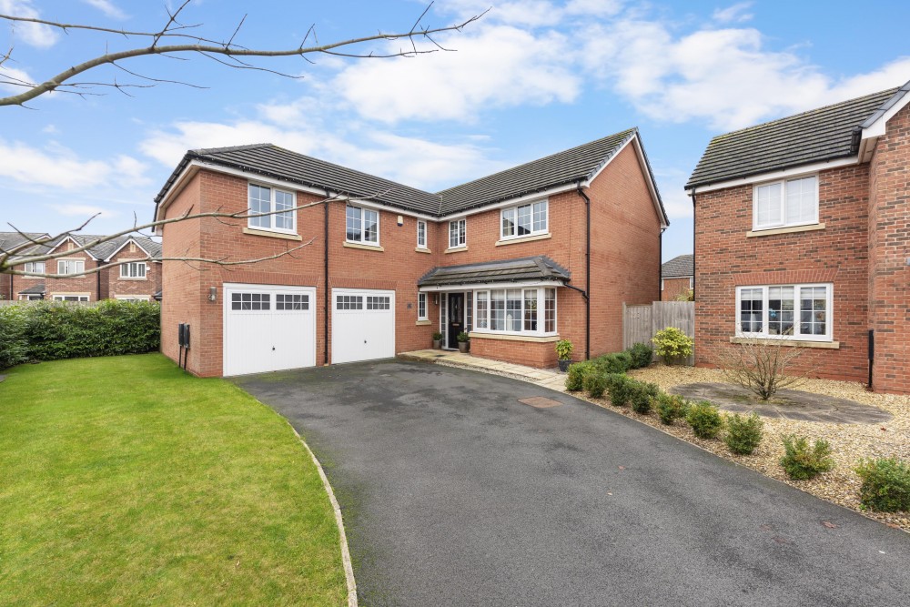 View Full Details for Almond Green Avenue, Standish, Wigan