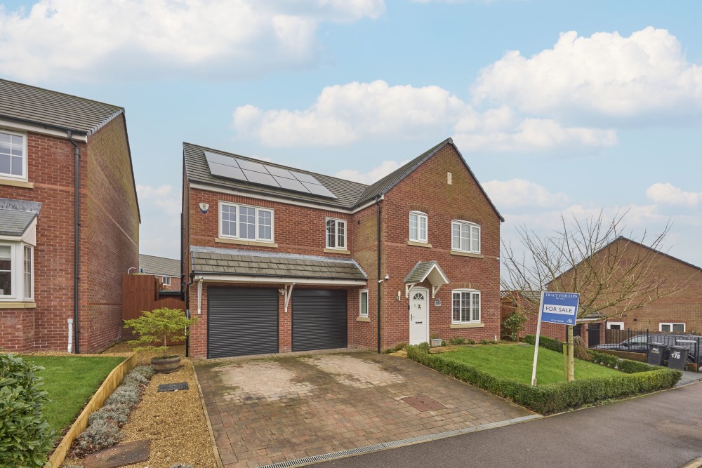 View Full Details for Grove Lane, Standish, Wigan