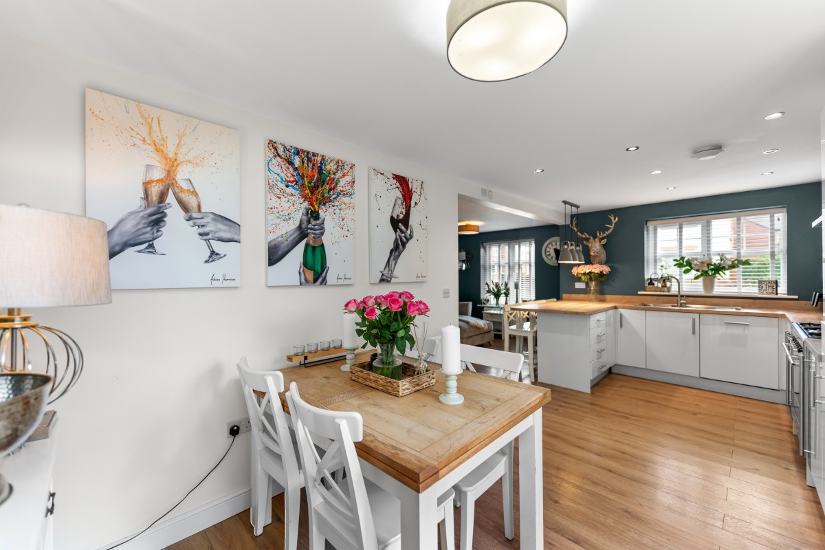 Images for Lyon Close, Shevington