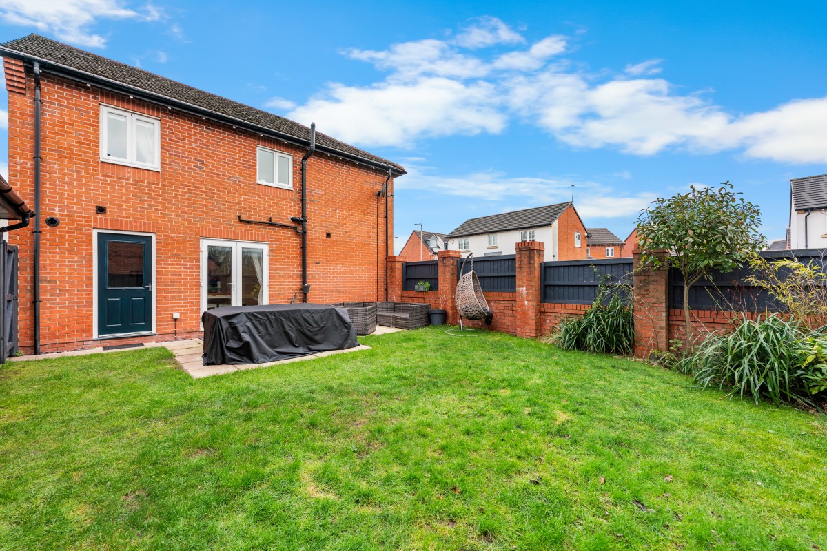 Images for Lyon Close, Shevington