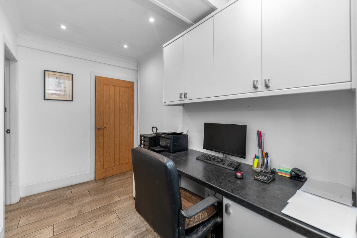 Images for Firs Park Crescent, Aspull