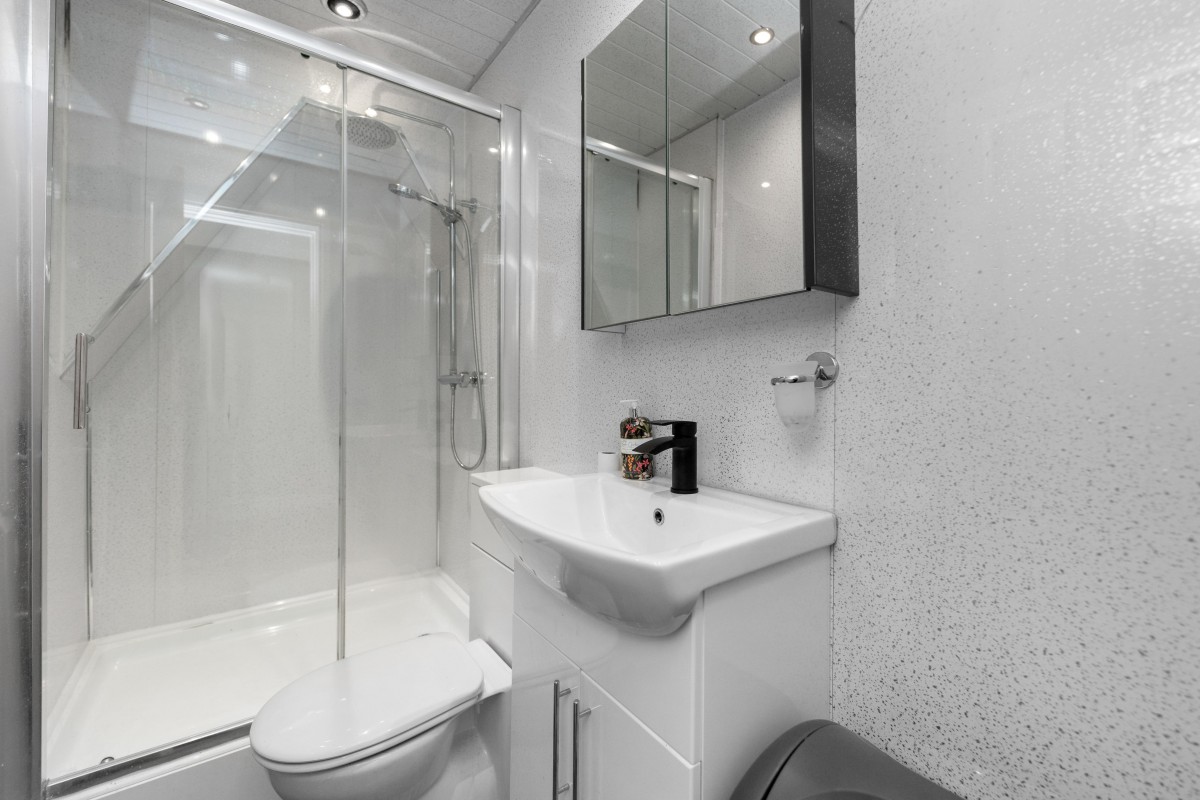 Images for Firs Park Crescent, Aspull