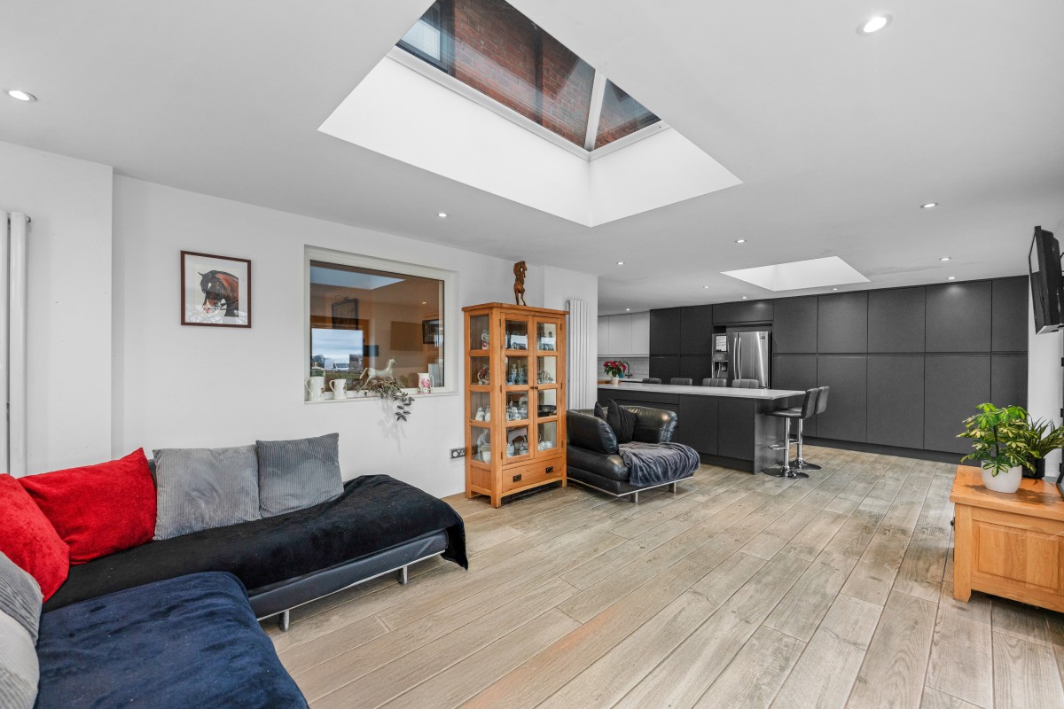 Images for Firs Park Crescent, Aspull