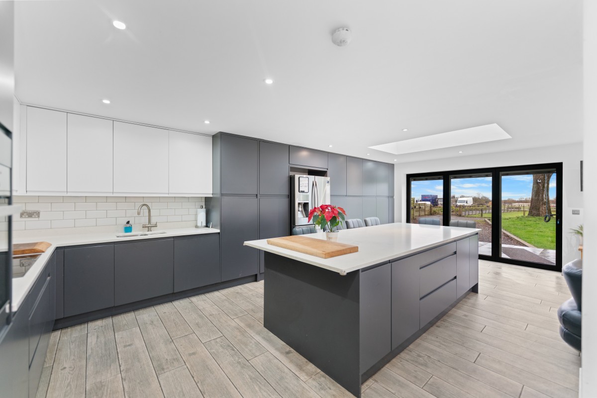 Images for Firs Park Crescent, Aspull