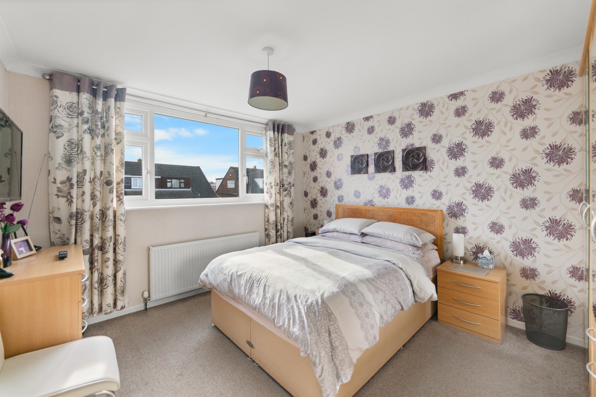 Images for Sterndale Avenue, Standish