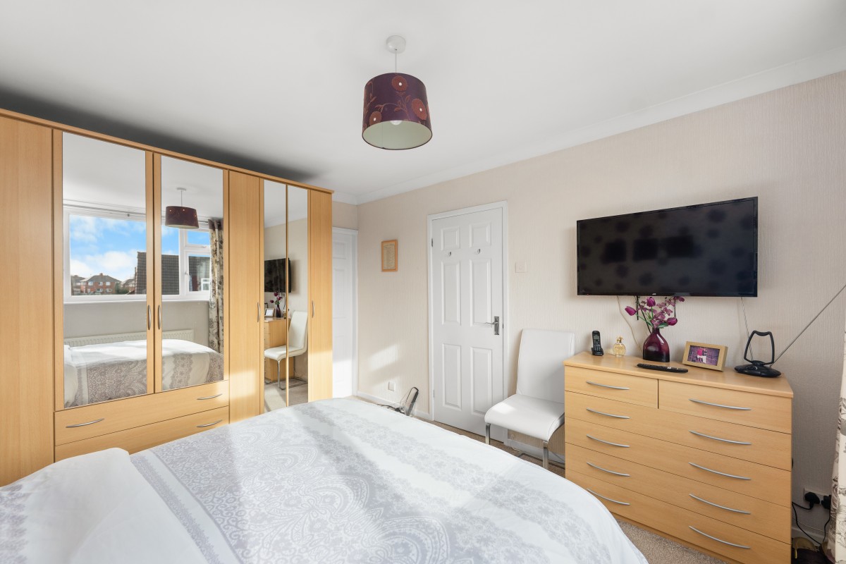 Images for Sterndale Avenue, Standish