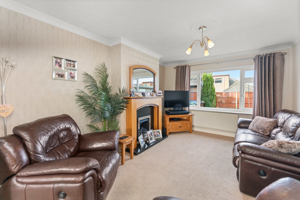 Images for Sterndale Avenue, Standish