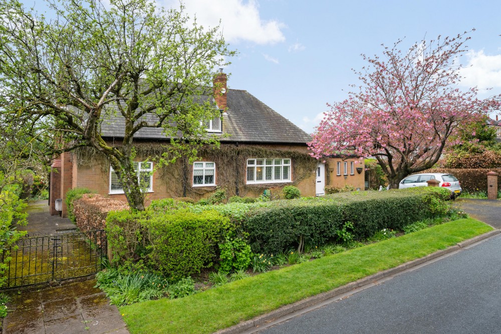 View Full Details for Robin Hood Lane, Wrightington, Wigan