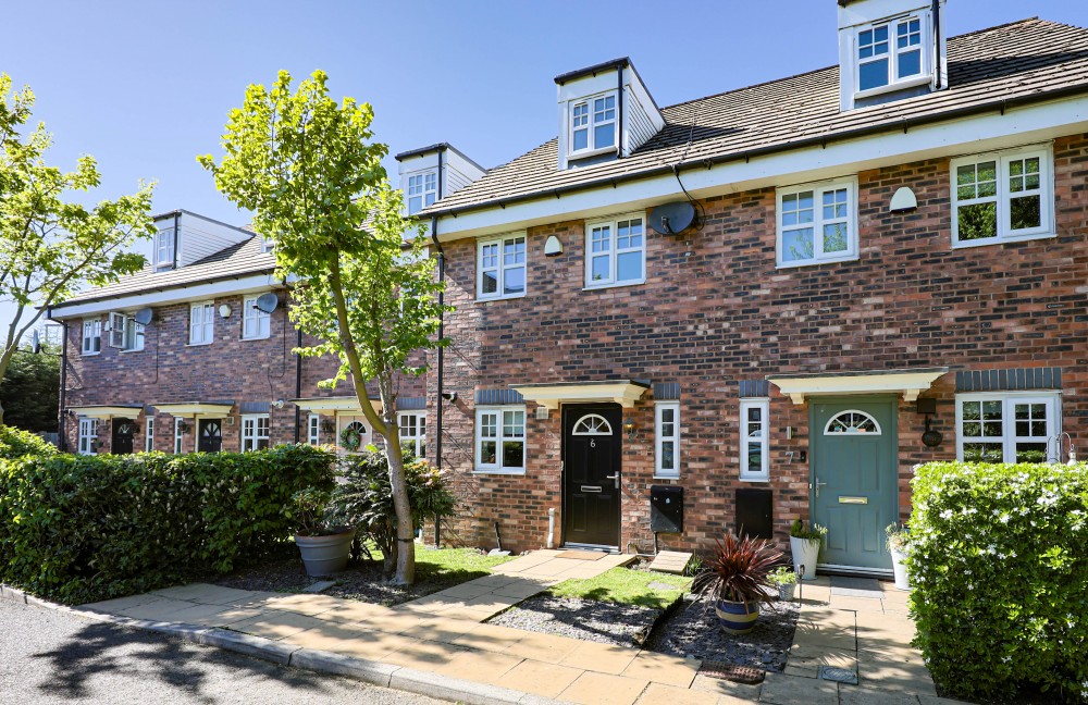 View Full Details for Hedgerow Gardens, Standish, Wigan