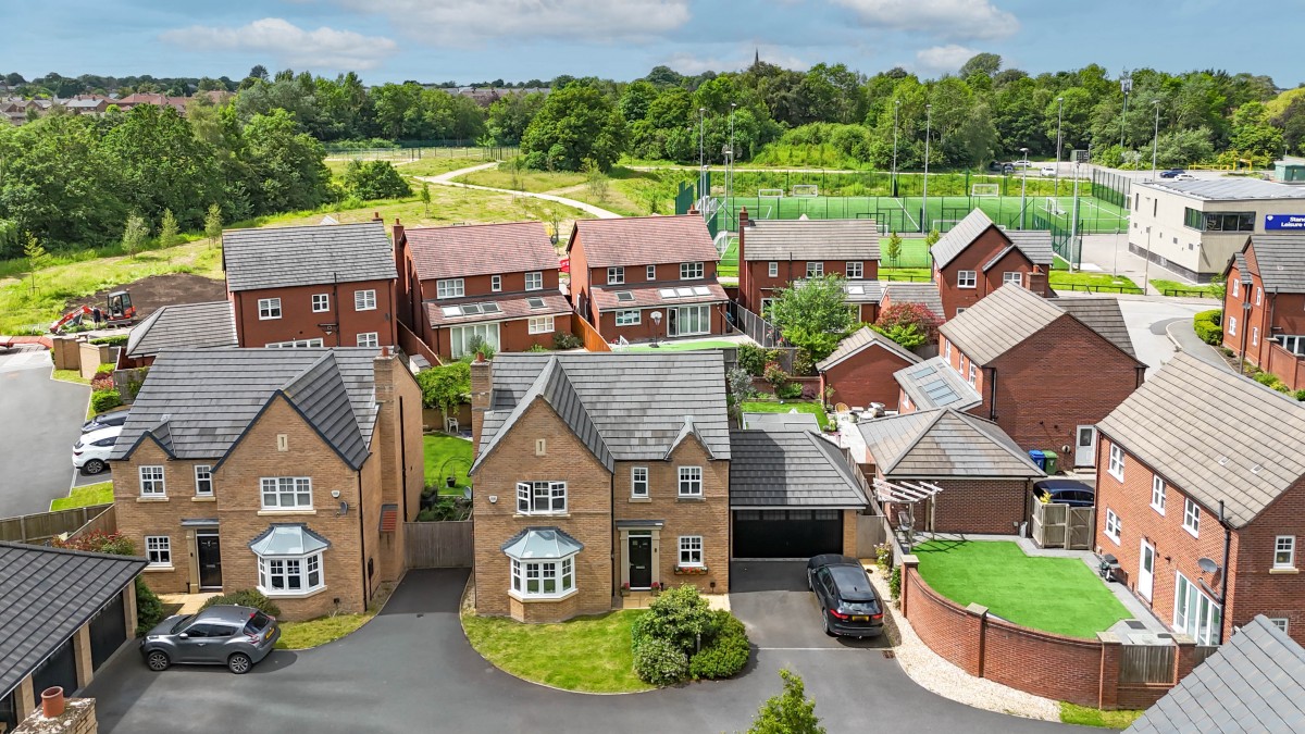 Images for Iron Drive, Standish, Wigan
