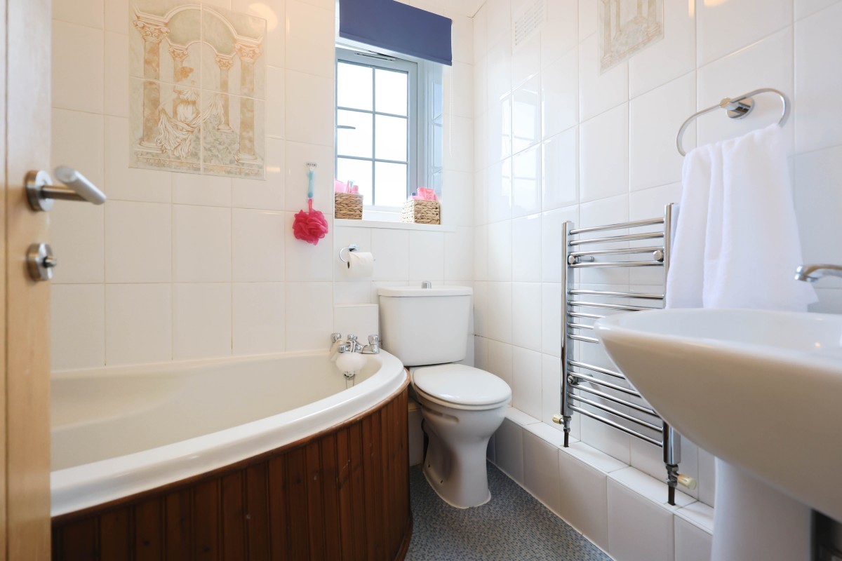 Images for Graham Avenue, Appley Bridge