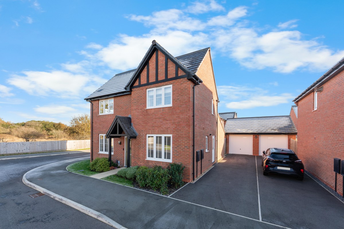 Images for Red Clover Gardens, Standish, Wigan