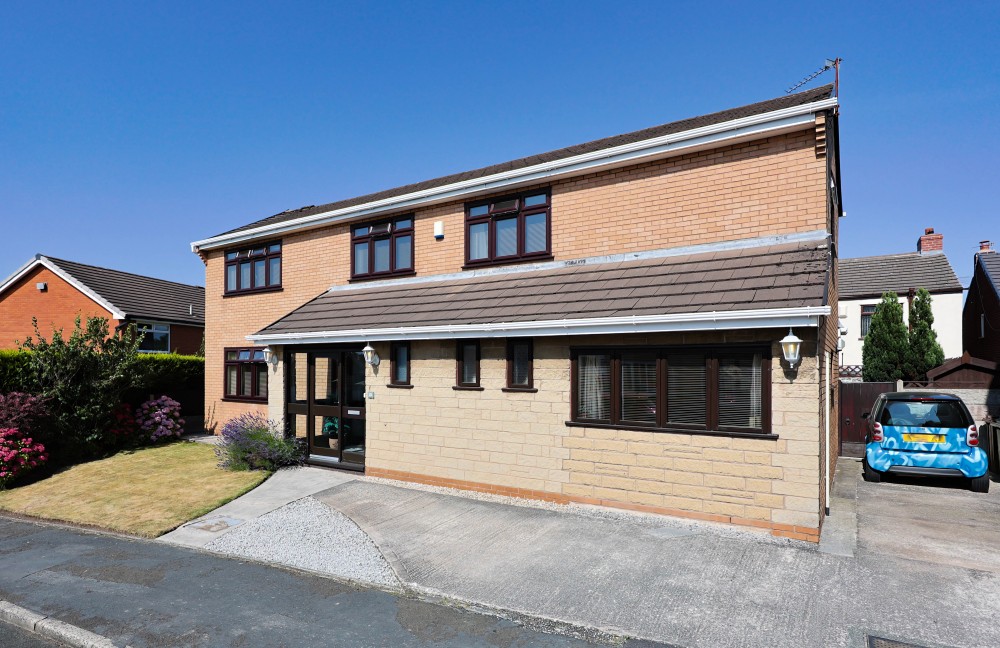View Full Details for Bleakledge Grove, Hindley, Wigan