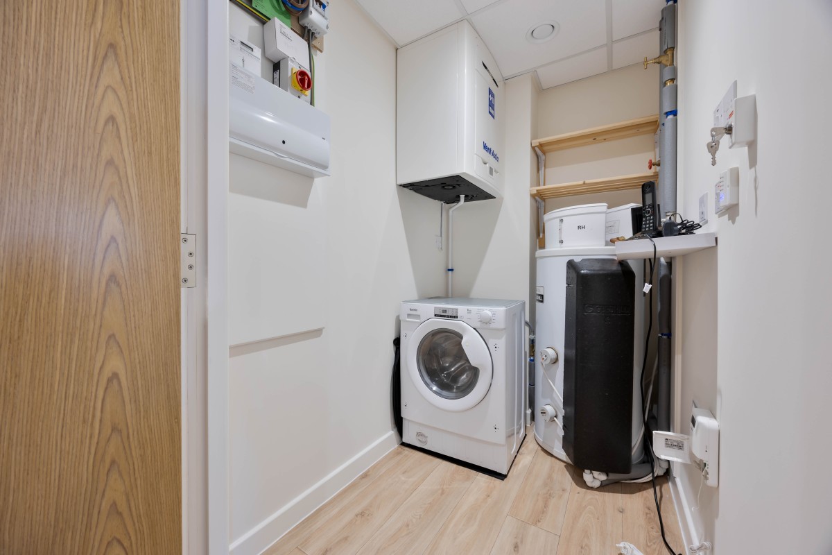 Images for Berystede Court, High Street, Standish
